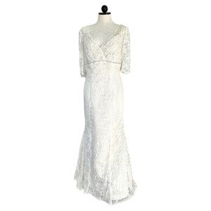 David’s Bridal Ivory All Over Lace Beaded Trumpet Wedding Dress Size 16W